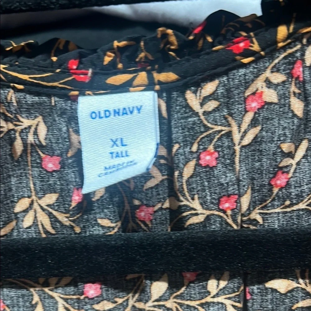 Floral Print Dress - Black and Red - Picture 2 of 3